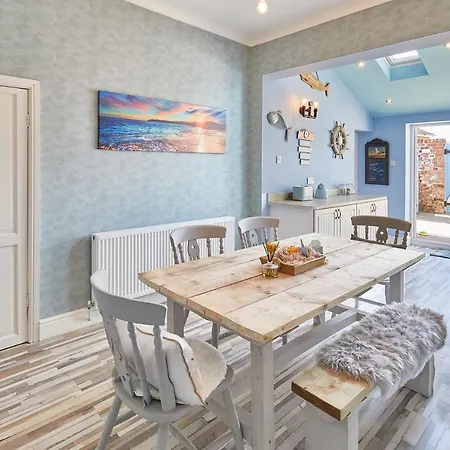 Holiday home Host & - The Beach House